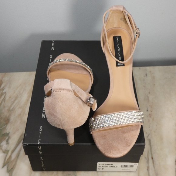 NiB STEVEN by Steve Madden Women's Viiennar Heeled Sandal Blush and Silver 9.5 - Picture 1 of 12